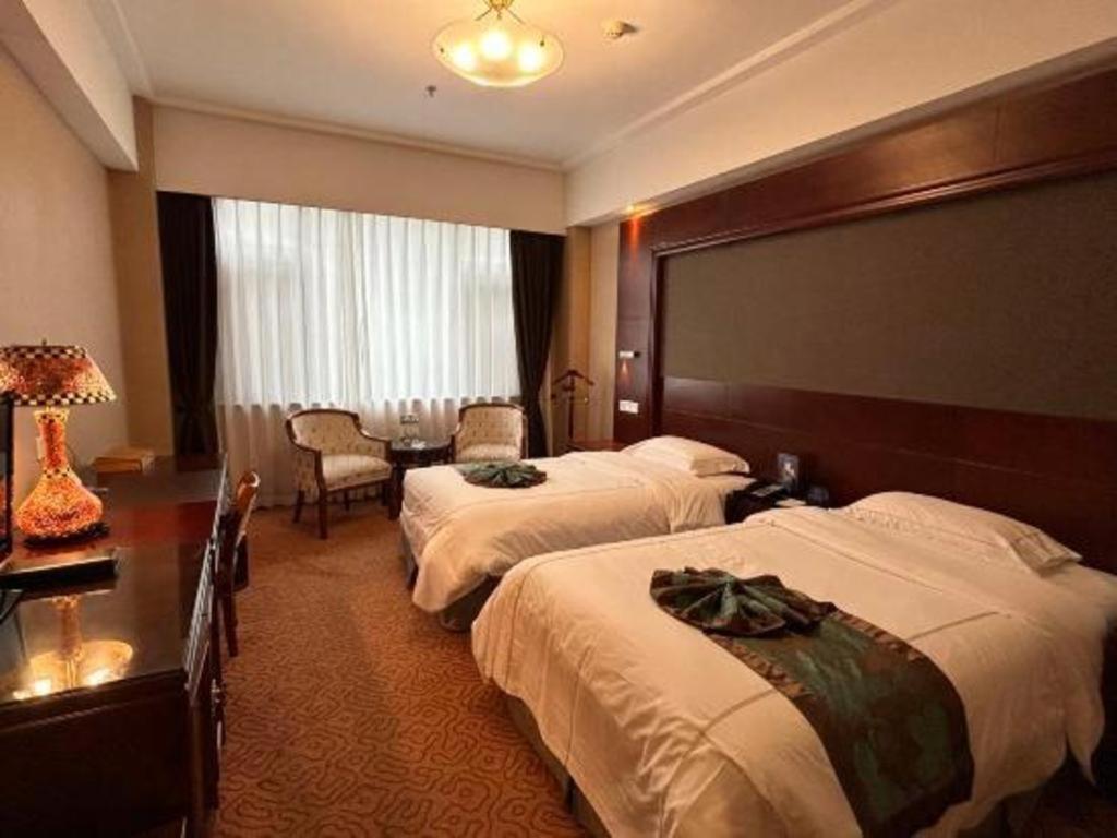 Yantai Golden Gulf Hotel Екстер'єр фото