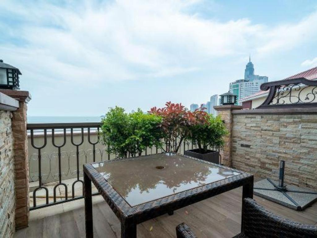 Yantai Golden Gulf Hotel Екстер'єр фото