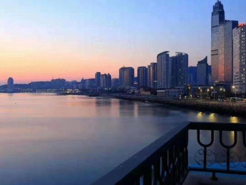 Yantai Golden Gulf Hotel Екстер'єр фото